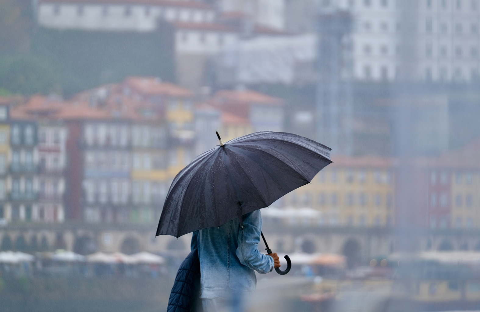 ARTIGO 2 - DIA DE CHUVA